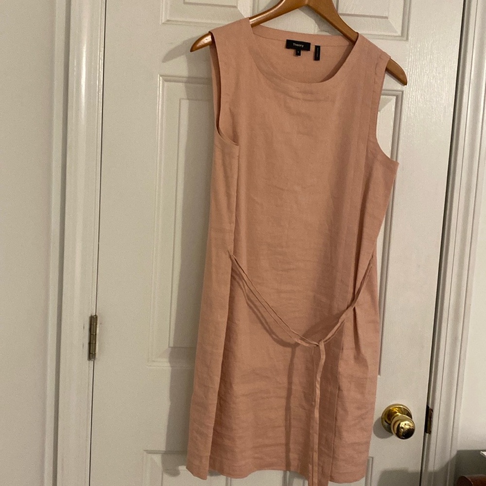 theory size 8 dusty pink dress. excellent condition